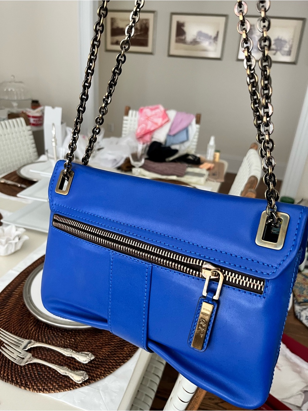 Roger Vivier Cobalt Blue Leather Shoulder Bag with Gold Buckle with box - Picture 2 of 14